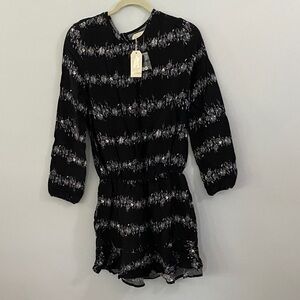 3/$10. NWT Mud Pie Black Floral Mini Dress